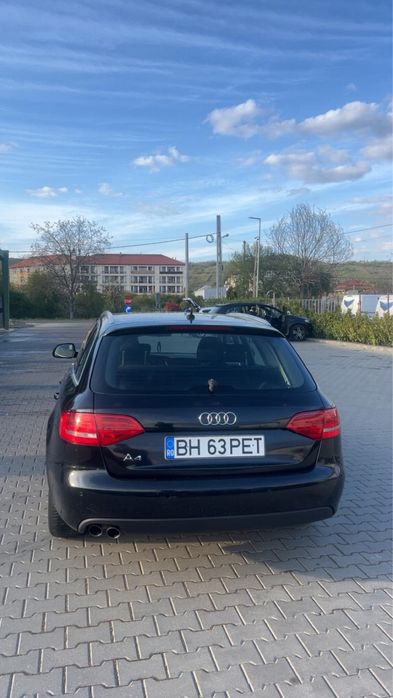 Audi a4 b7 320000 km pret 4800 necociabil