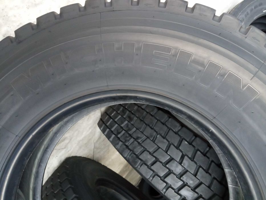 4 Тежкотоварни гуми 275/80R22.5 Michelin XDE2+ 149/146L 1560ЛВ. С ДДС