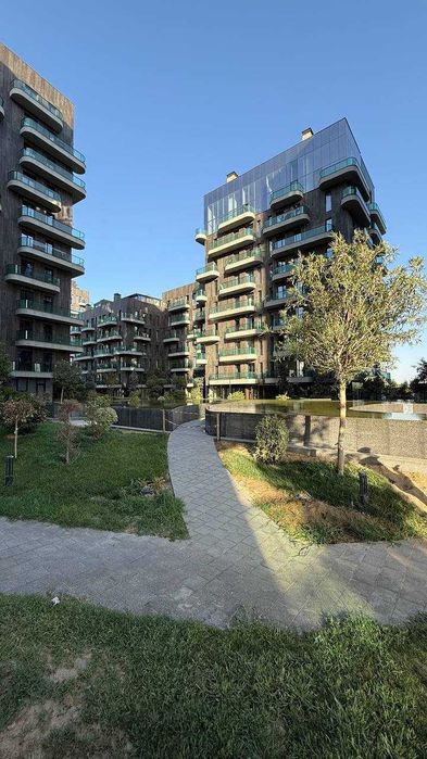 Продаётся 6-ти ком. 181м² квартира в ЖК "Parkwood" + Парковка /  ЦЕНТР