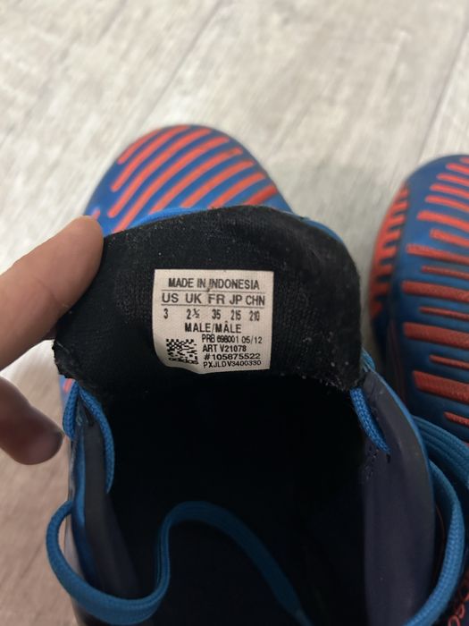 Продам бутсы на мальчика