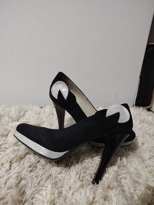 Pantofi dama marimea 35