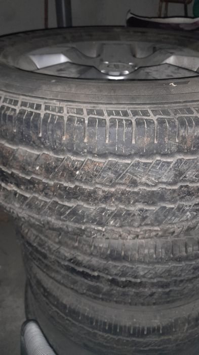 Vând roti nisan navara