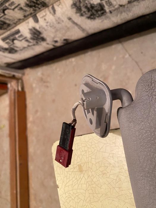 Солнцезащитный козырек левый БМВ е34 BMW