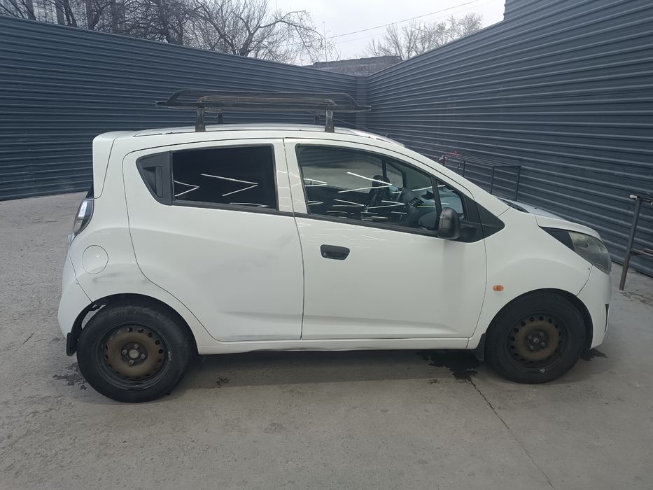 Срочно Спарк 2011 йил 2 позиция