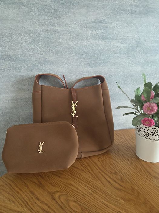 Нови чанти, различни цветове и марки