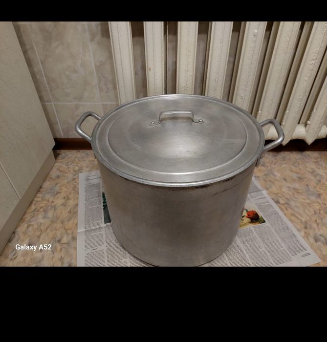 Продам кастрюлю алюминиевую