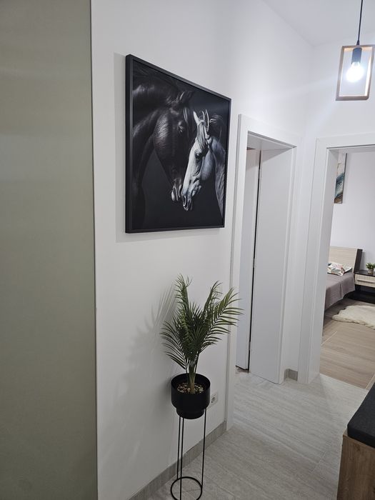 Inchiriez apartament 2 camere decomandat