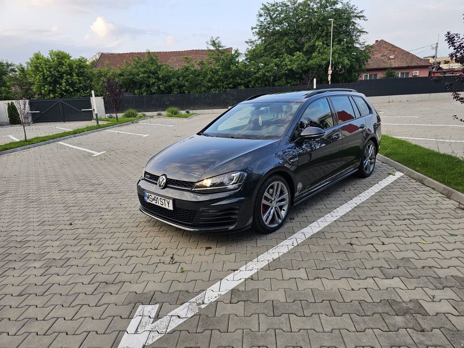 Volkswagen golg GTD , 2016, panoramic , Bixenon , navi