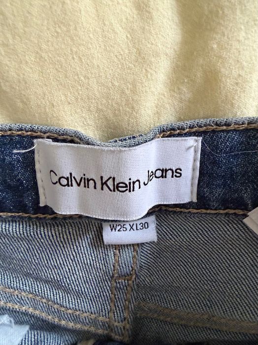 Дънки Calvin Klein - XS/S