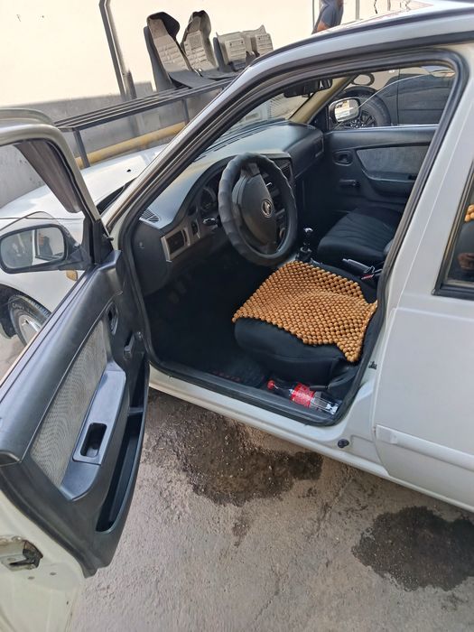 Nexia 2 DOHC sotiladi