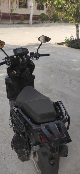 2024Skuter tank sotiladi