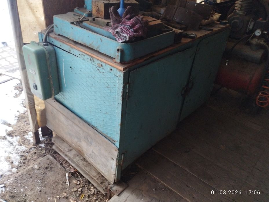 Сверлильный станок компрессор 380вт.