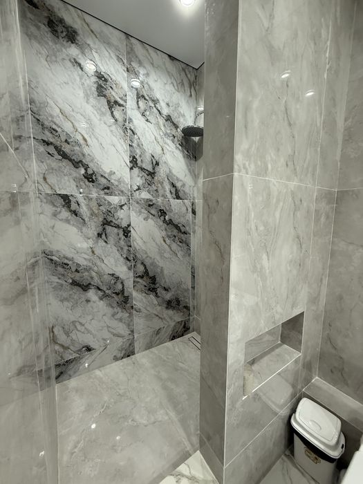 Сдам посуточно 1 комн Батыс 2