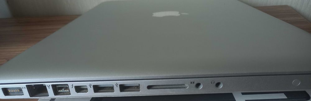 MacBook  Pro 15 inch  2.2 Intel core I7   500 /8 Гб.  Реальный торг