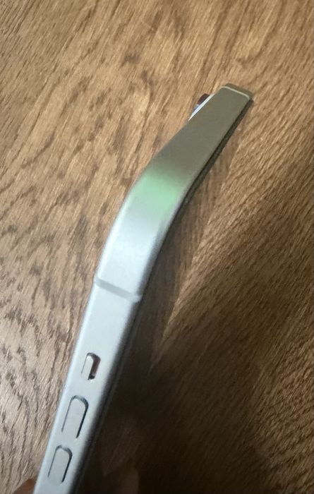 Iphone 15, безупречен!