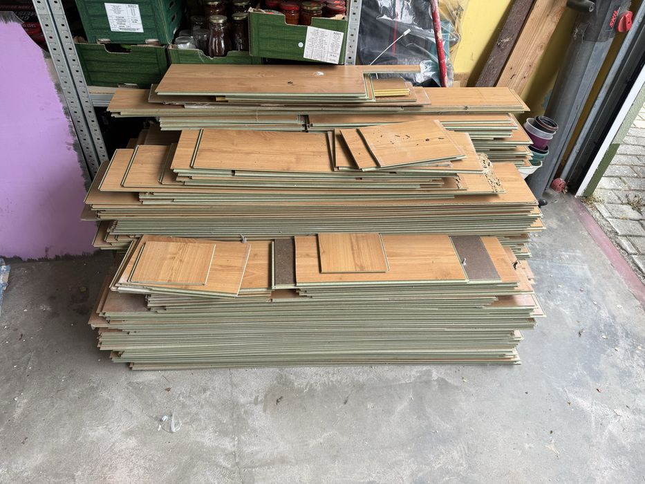 Termopane si parchet laminat second hand