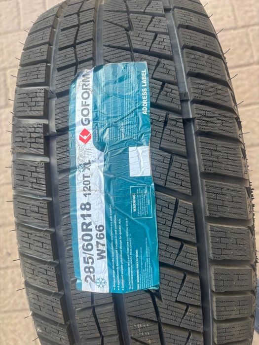 Продам пару новых шин 285 60 R18