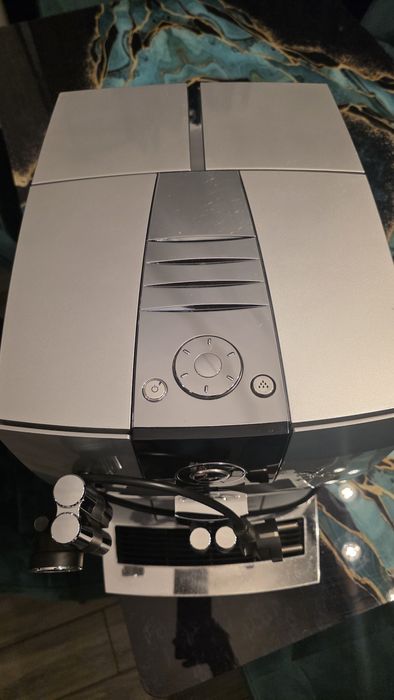 Vand expresor JURA in stare foarte buna