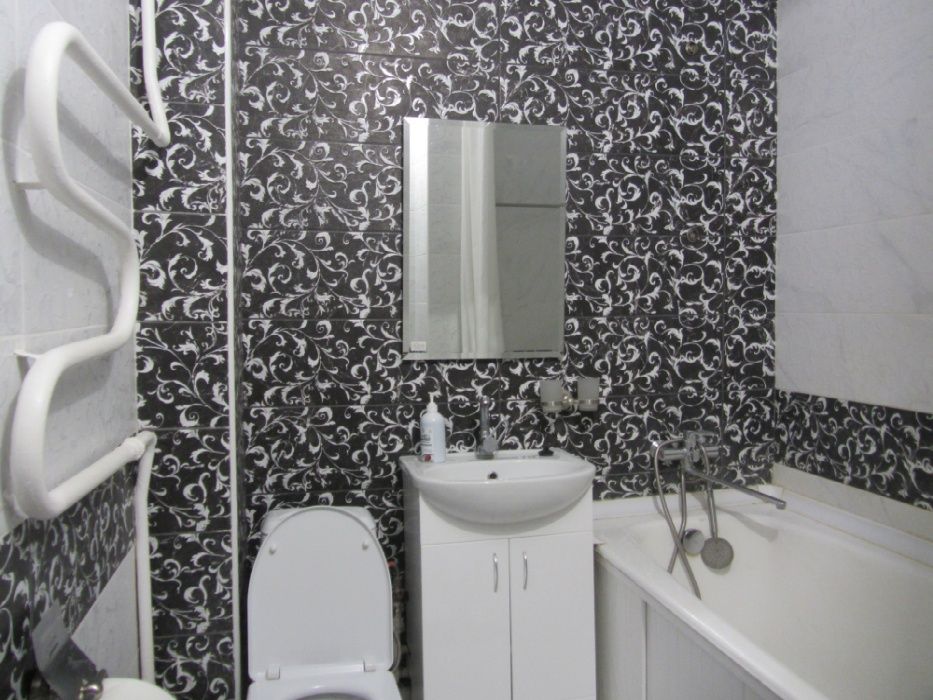 Проспект Абая - Ауэзова ,   ИРМ  Эко центр