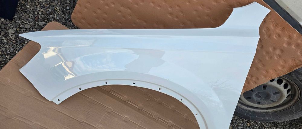 Aripa stanga fata Audi Q7 4M 2016 2017 / 2018 2019 / 2020 2021