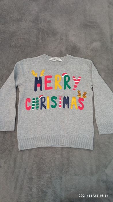 Детски суитчъри и блузки на H&M
