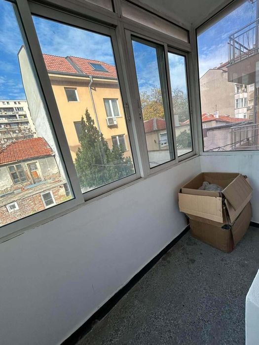 Дава се под наем Двустаен апартамент в Пловдив, Център - 60 кв.м за 350 € - Снимка #5