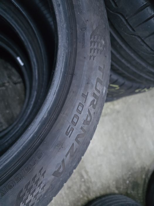 2бр Летни гуми 225 50 18 - Bridgestone