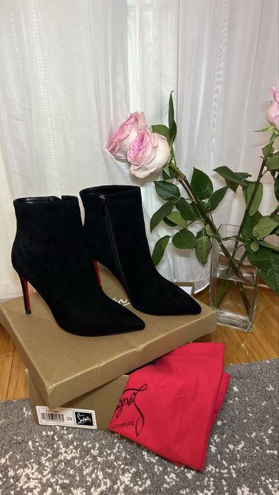 Cizme christian Louboutin pe comanda