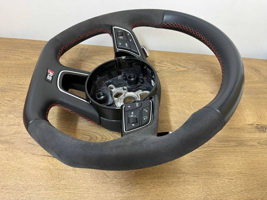 Оригинален Мулти волан с Alcantara Алкантара Audi RS3 Ауди РС3 audi