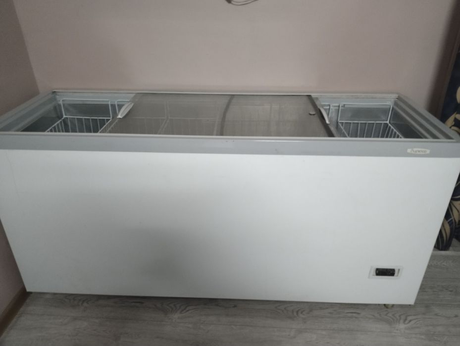 Продается морозильная камера.