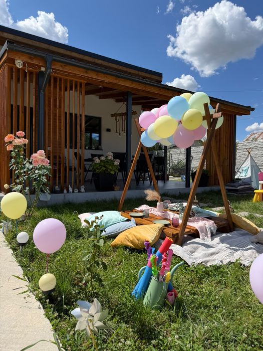 Inchiriez locatie pentru petreceri!