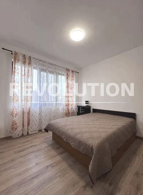 Дава се под наем Двустаен апартамент в Варна, Аспарухово - 50 кв.м за 448.8 € - Снимка #3