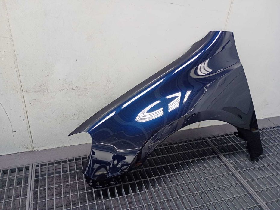 Aripa Fata Stanga VW Golf 6 VI 2008-2013 (LC5M (Albastru))