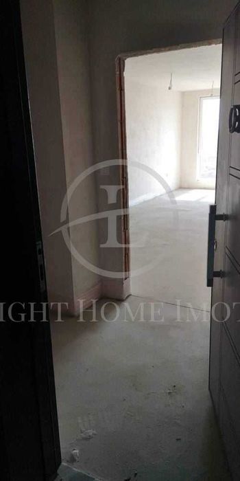 Продава се Двустаен апартамент в Пловдив, Гагарин - 74 кв.м за 1065 €/кв.м - Снимка #4