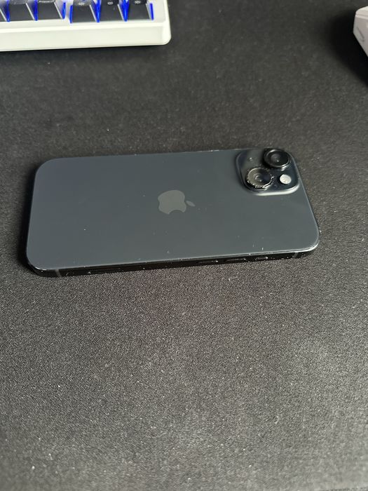 iPhone 15, 128GB, Black - Defect (Eroare Activare + Urme de uzură)