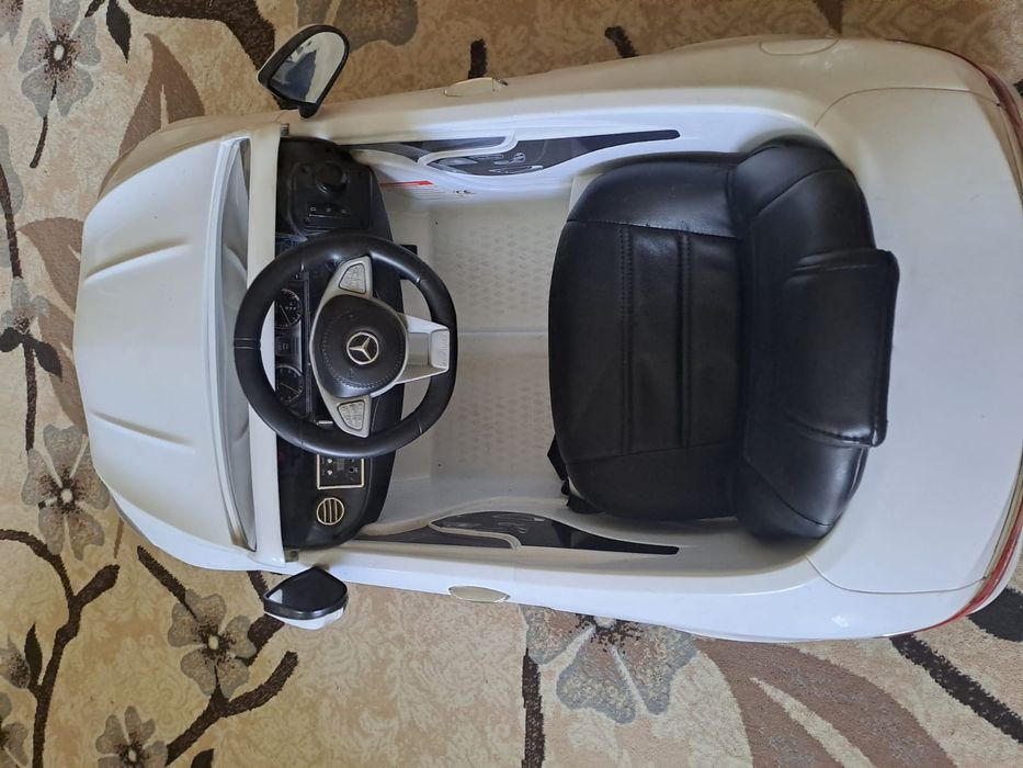 Детская электромашинка