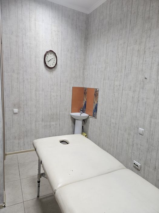 Сдам кабинет  ресничному мастеру