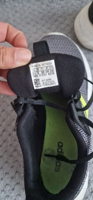 Adidas cloudfoam unisex 38