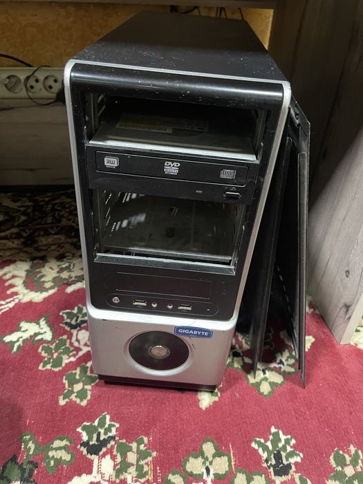 Компьютер настольный