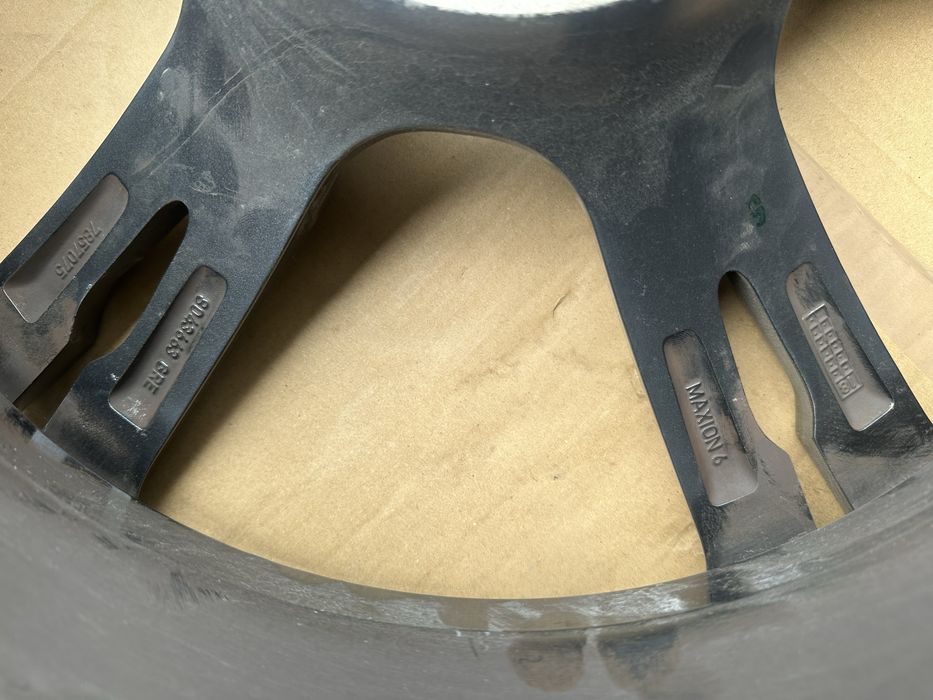 Jantă bmw m5.f90.r19.cod:8043663