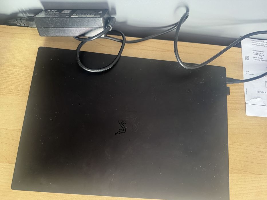 Razor Stealth 13 - Core i7 - SSD