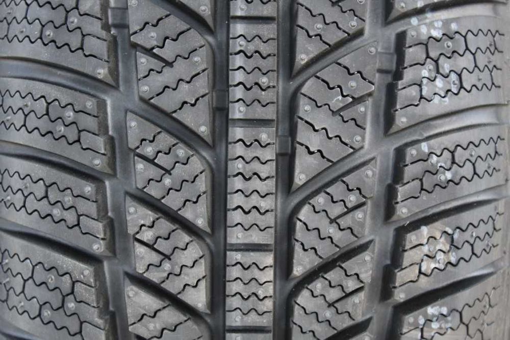 Anvelope iarna noi 195/65R15 (7 modele)