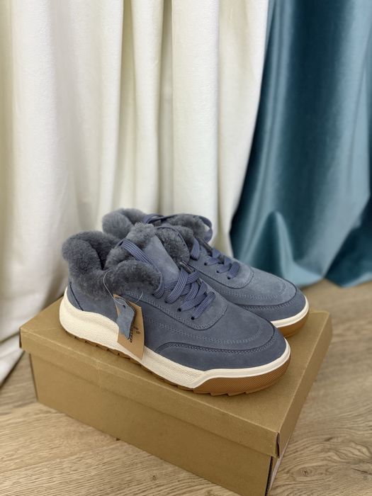 Зимние кроссовки