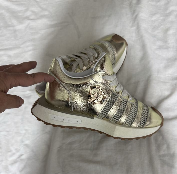 летние кожаные кросовки 37