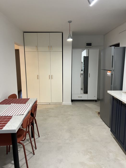 Inchiriez apartament 2 camere  complet renovat | Parter | Centrală | Mobilat si utilat NOU | Zona Domnișori Vest