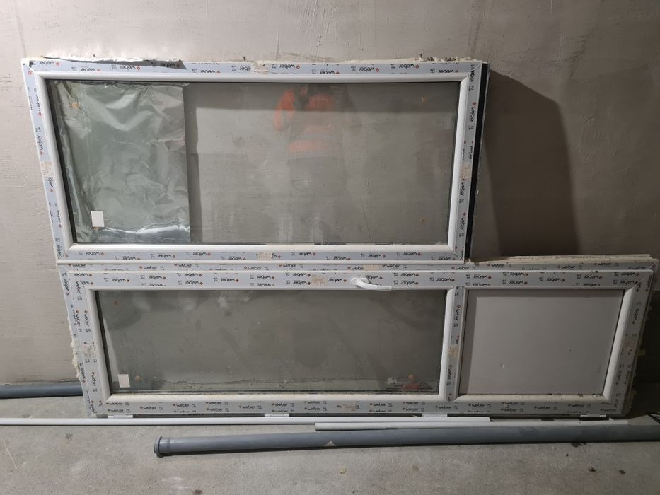 Окно и дверь балконный