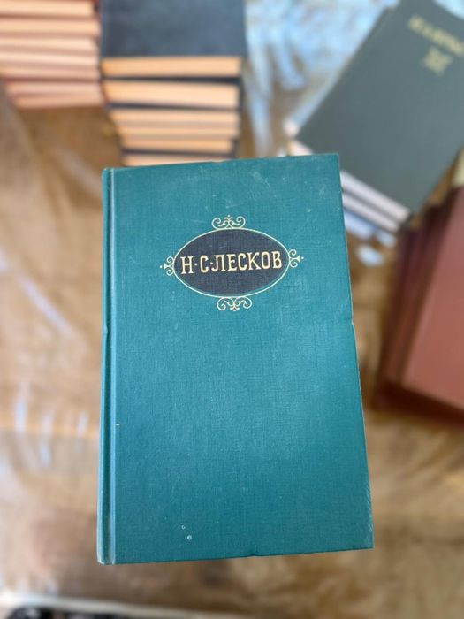 Продаю книги разные в хорошем состоянии