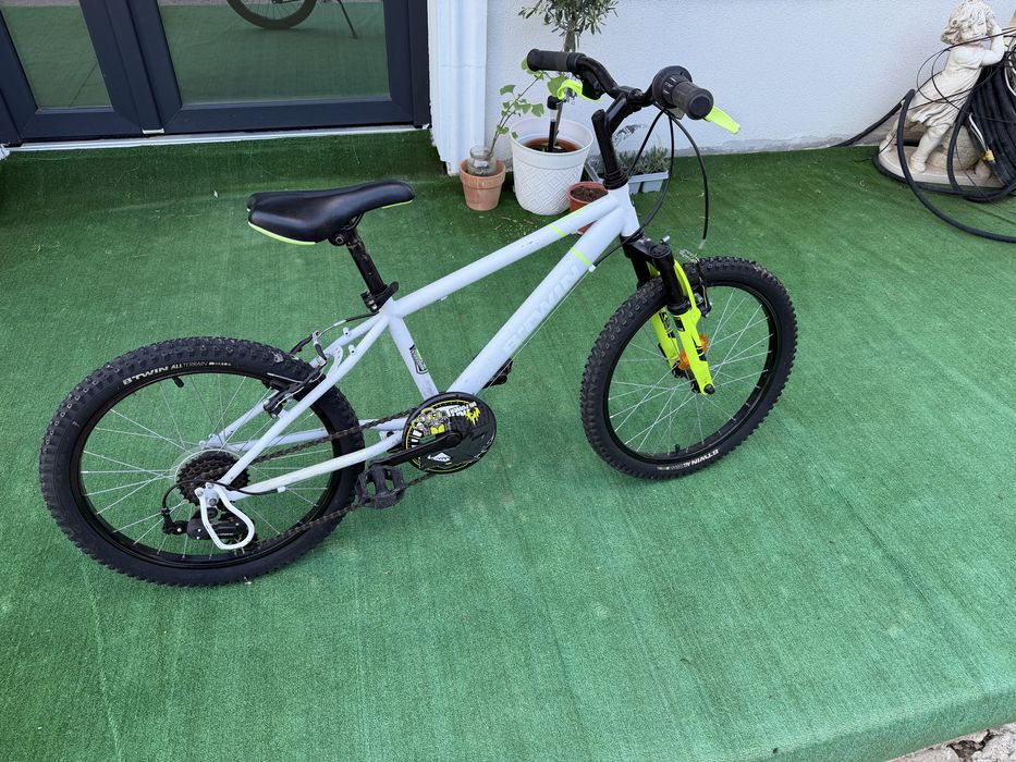 Bicicleta pentru copii