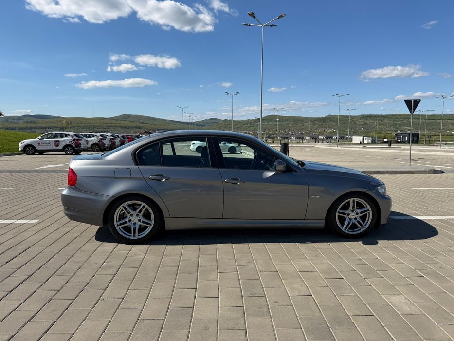 Vand bmw e90 facelift IMPECABIL