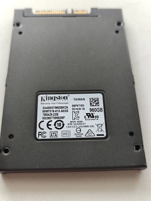 Продам SSD Kingston A400 на 1000гб